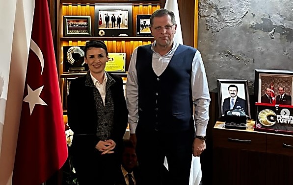 Manisa Sultani �ekirdeksiz �z�m�, Avrupa Birli�i Komisyonu 3 ayl�k  ilan  s�recine girmi�tir.