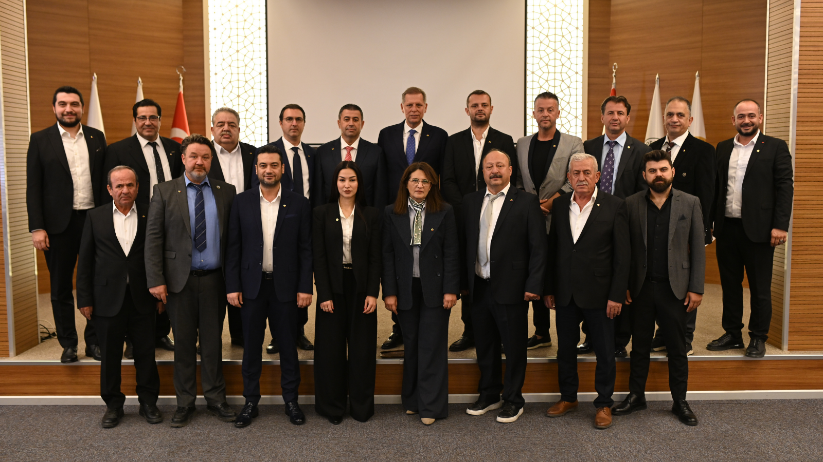 MANİSA TİCARET BORSASI SEÇİMLERİ TAMAMLANDI