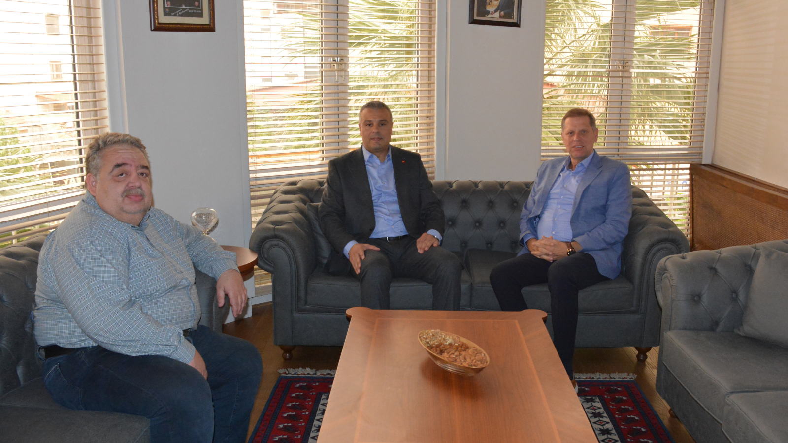 YAVUZ KURT'TAN SADIK ÖZKASAP'A TEBRİK ZİYARETİ